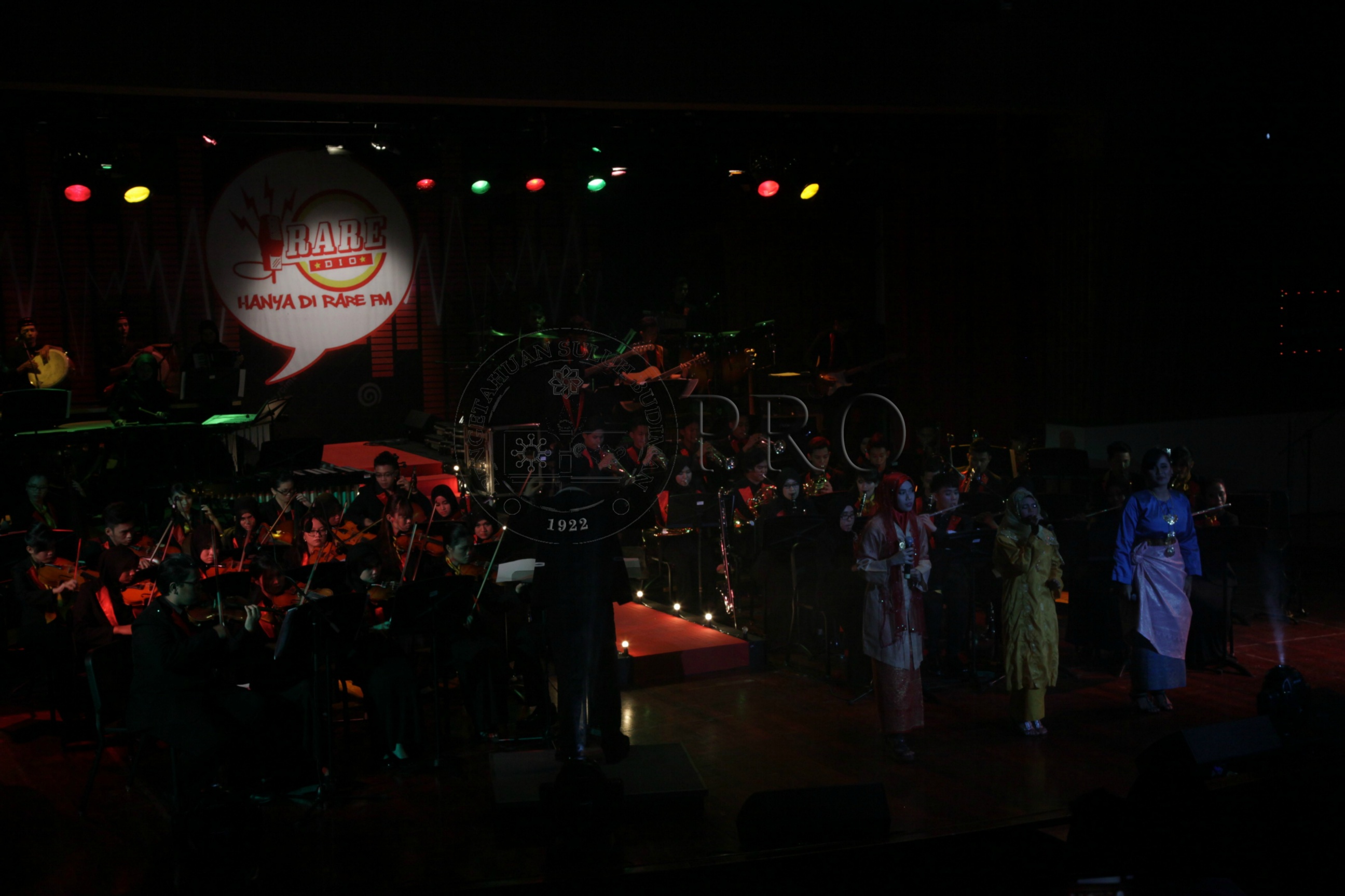 PRO 14 29 RARE IMG 0616